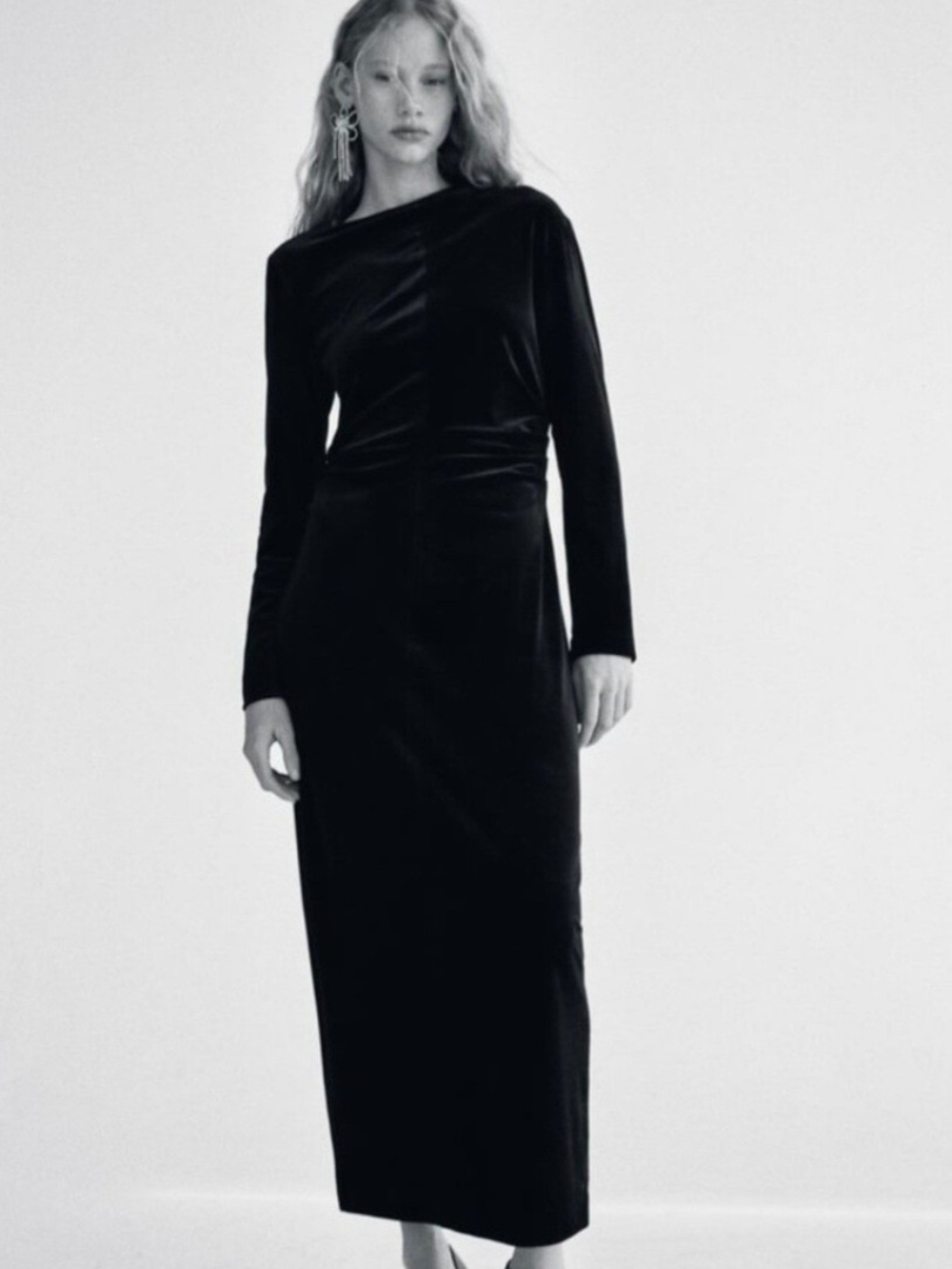 Zara Black Velvet Long-Sleeve Maxi Dress
